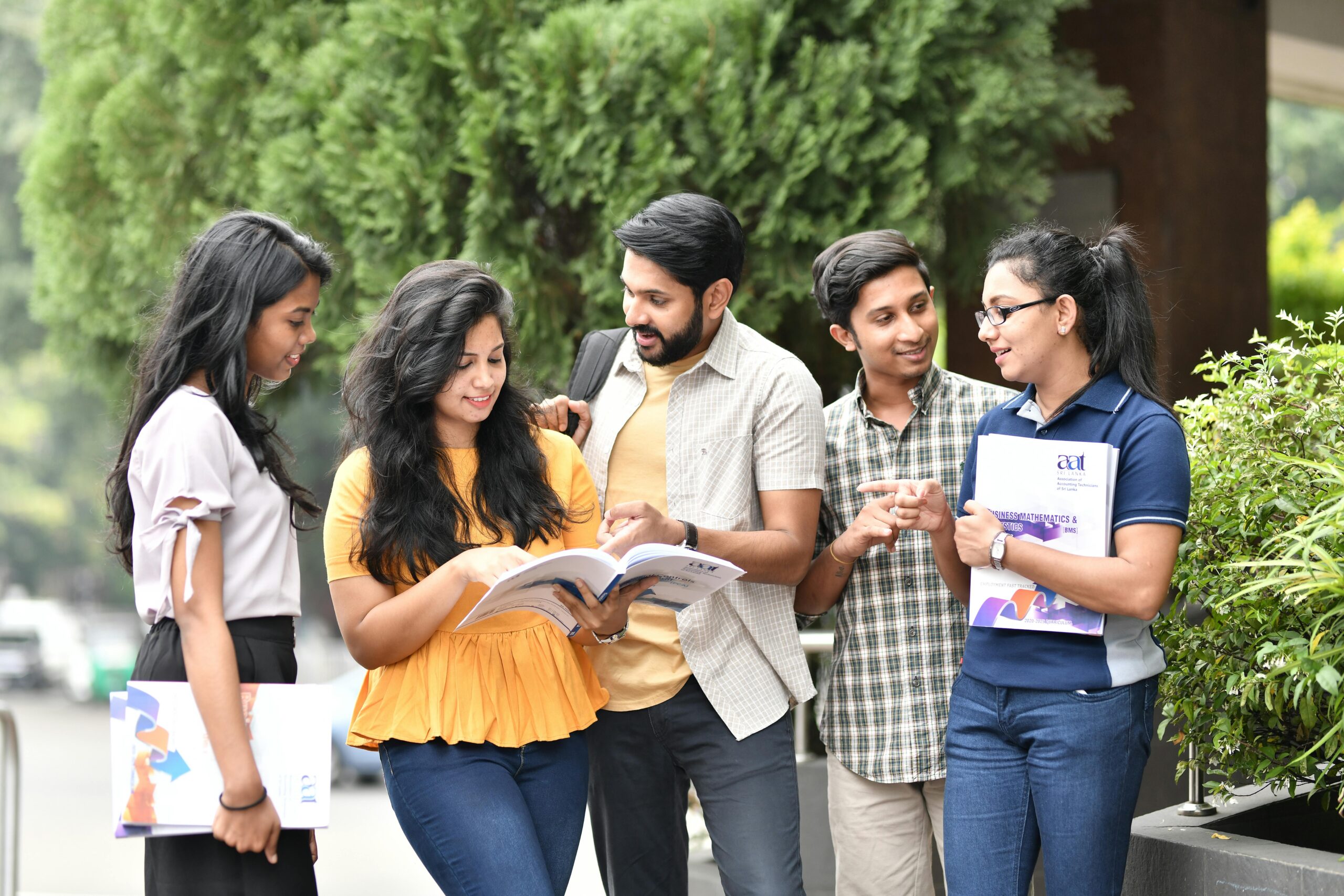 The Advantages of Joining a Coaching Institute for RBI Grade B DEPR Preparation